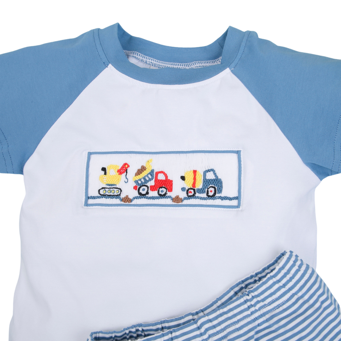 Smocked Construction Short/T-shirt Set